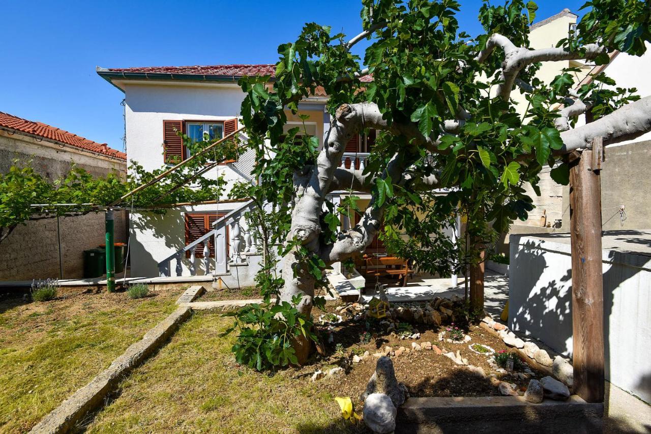 Lana Apartman Zadar Exterior photo