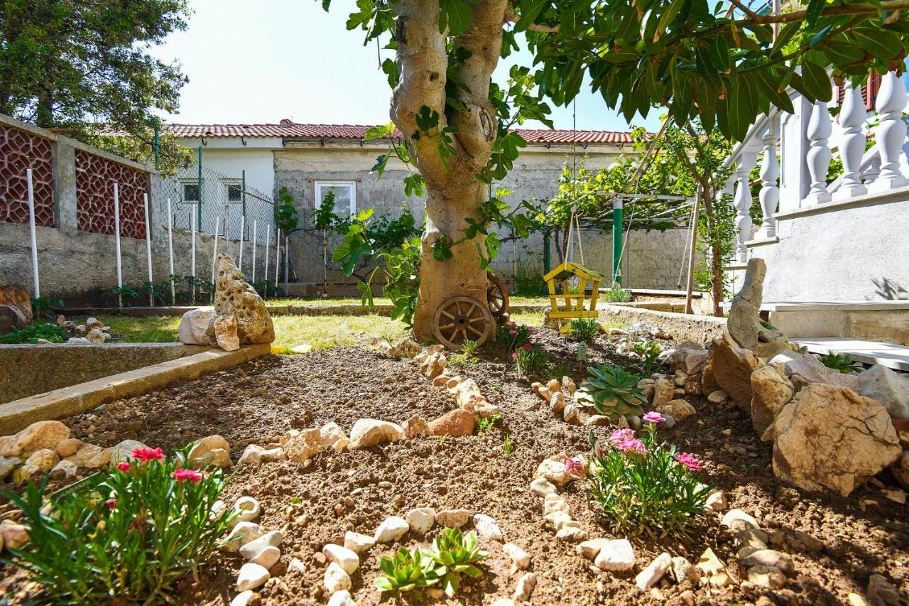 Lana Apartman Zadar Exterior photo